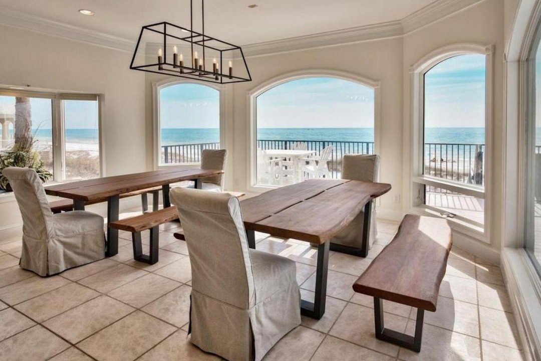 Photo of Livingroom in Crystal Beach