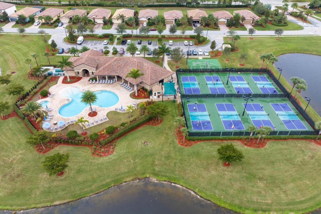 Photo of Others in Bradenton
