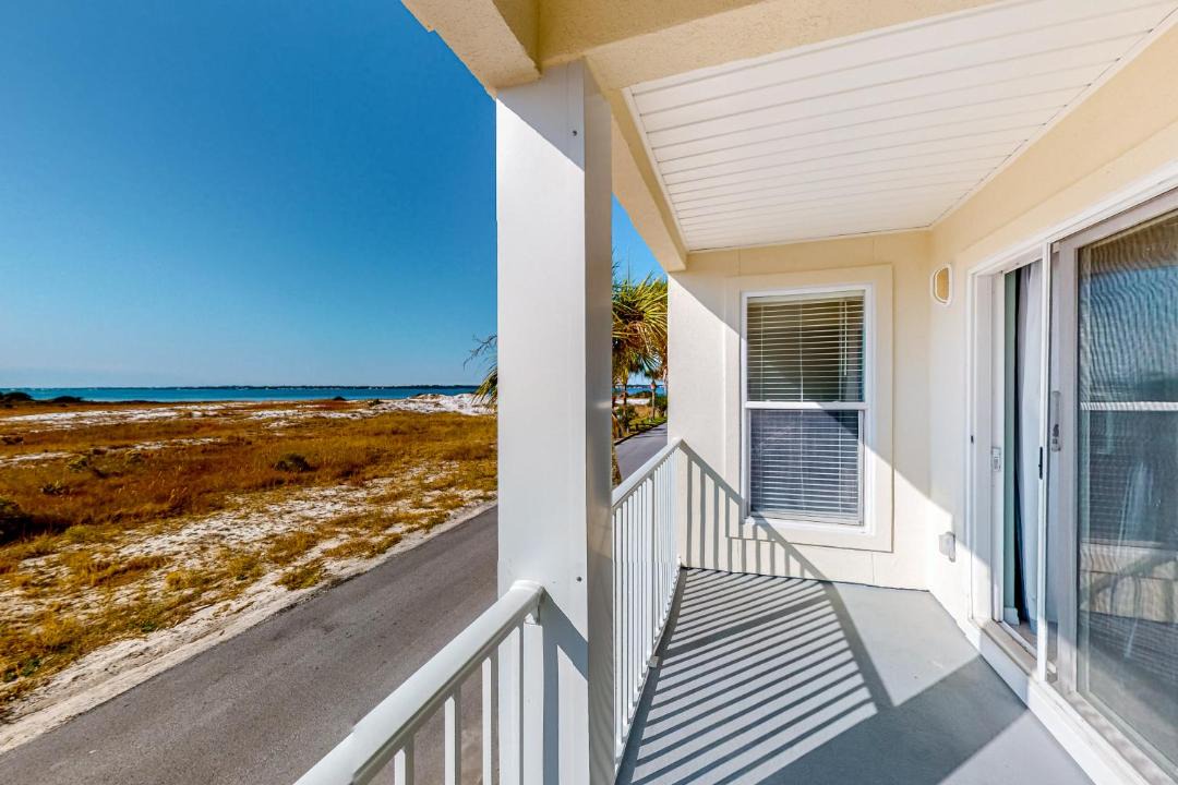 Photo of Patio Balcony in Navarre Beach
