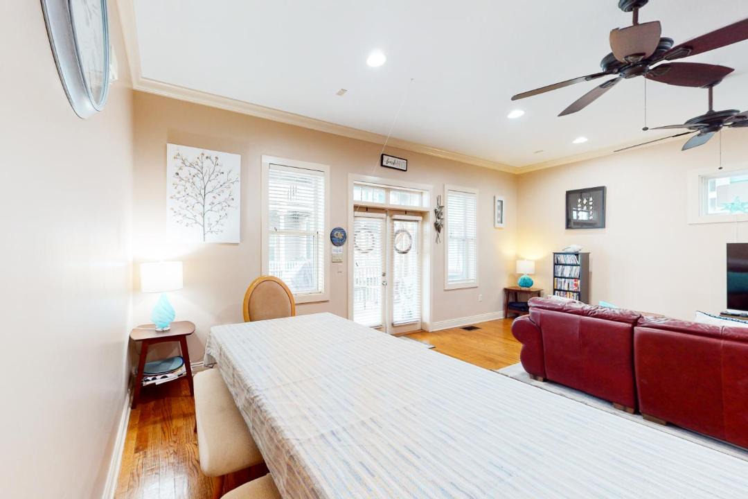 Photo of Bedroom in Crescent Beach