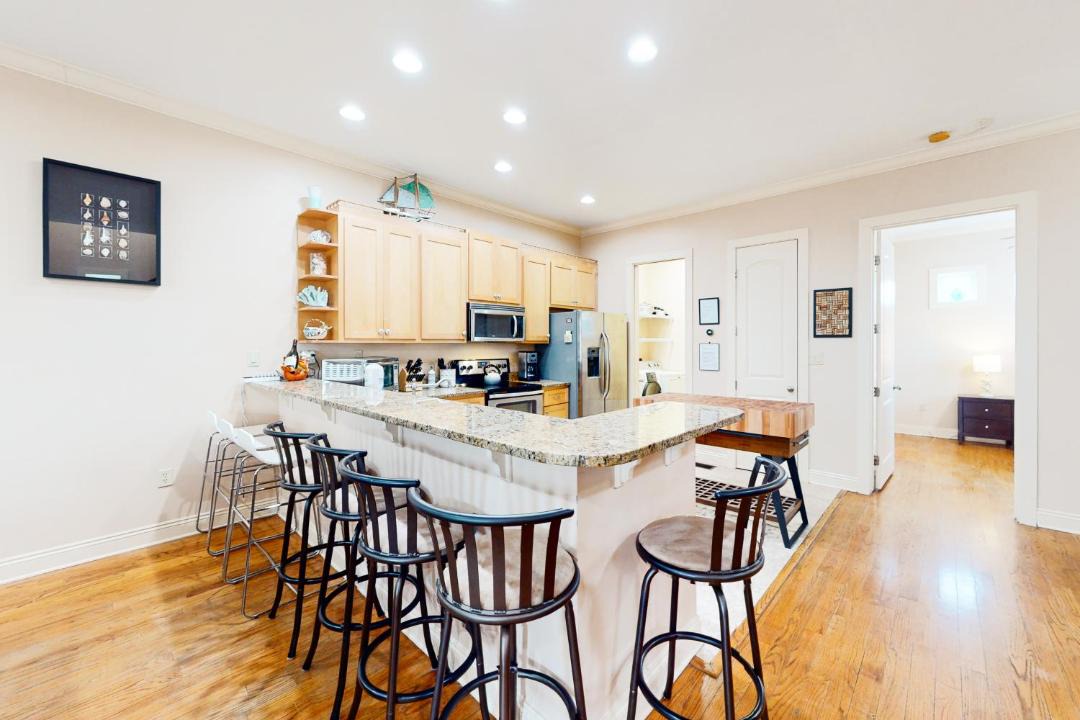 Photo of Livingroom in Crescent Beach