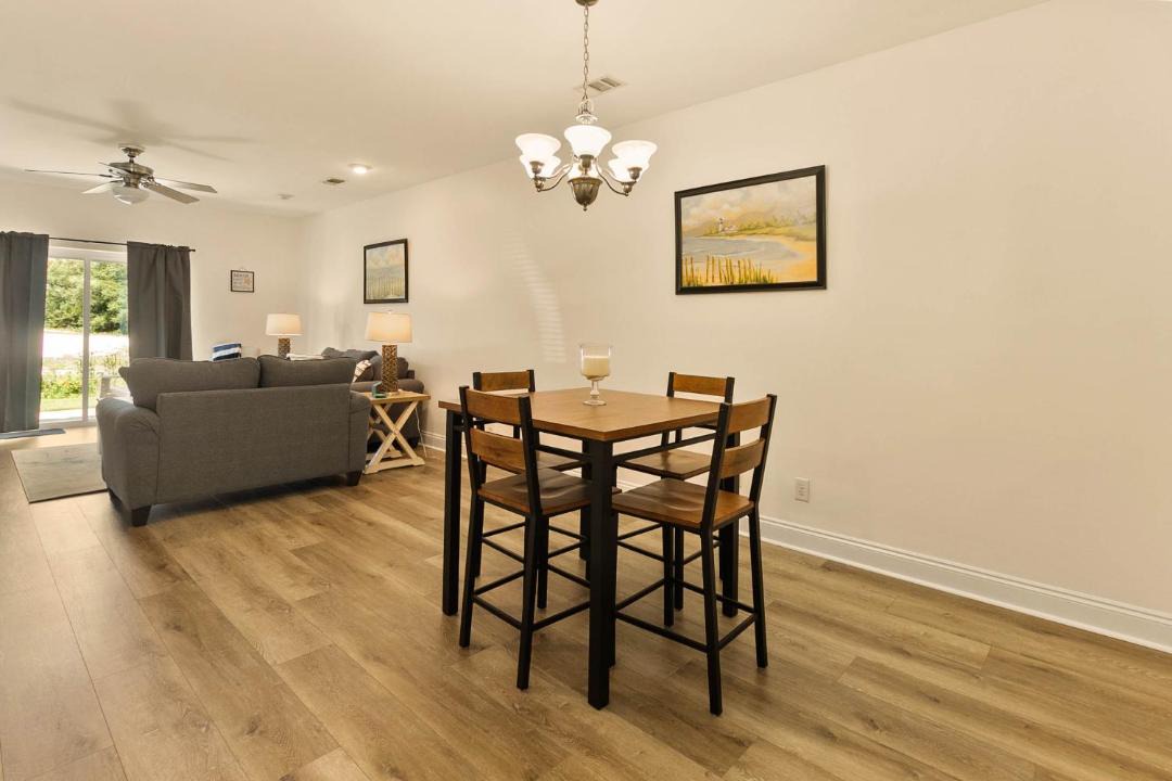Photo of Livingroom in Sunset Pass