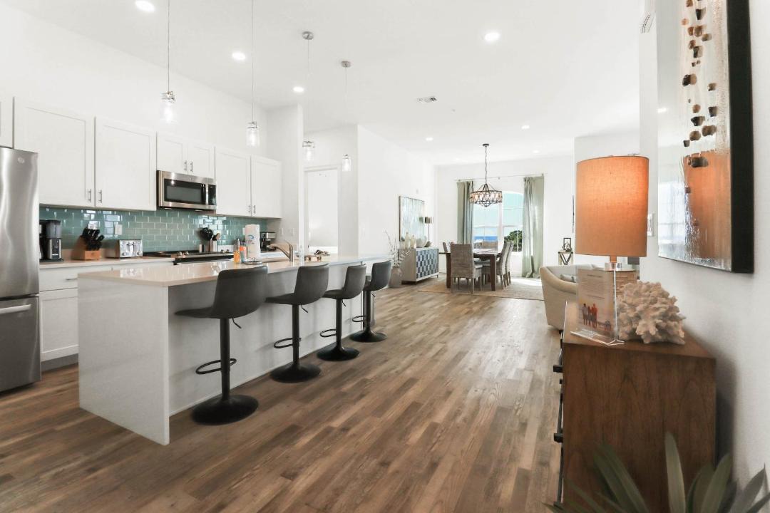 Photo of Livingroom in Gulf Place
