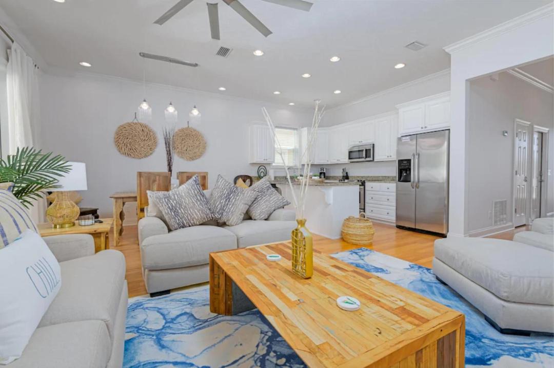 Photo of Livingroom in Gulf Lagoon Beach