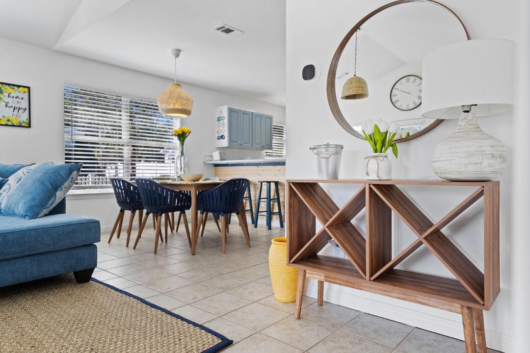 Photo of Livingroom in Crystal Beach