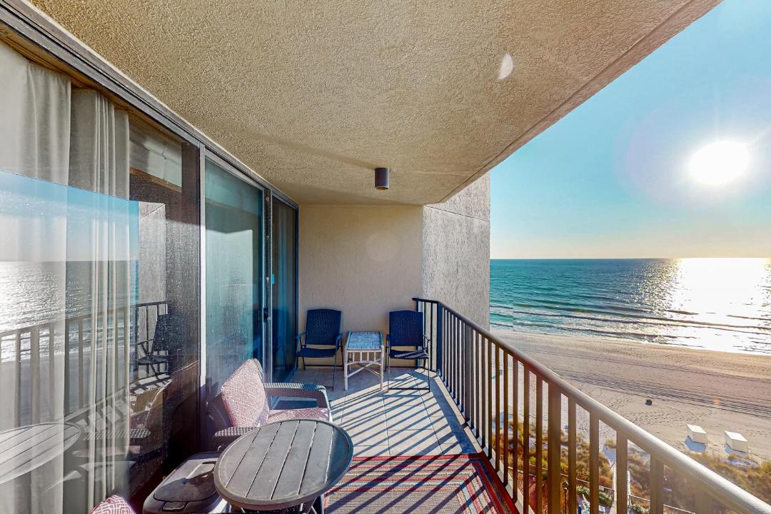 Photo of Patio Balcony in Biltmore Beach