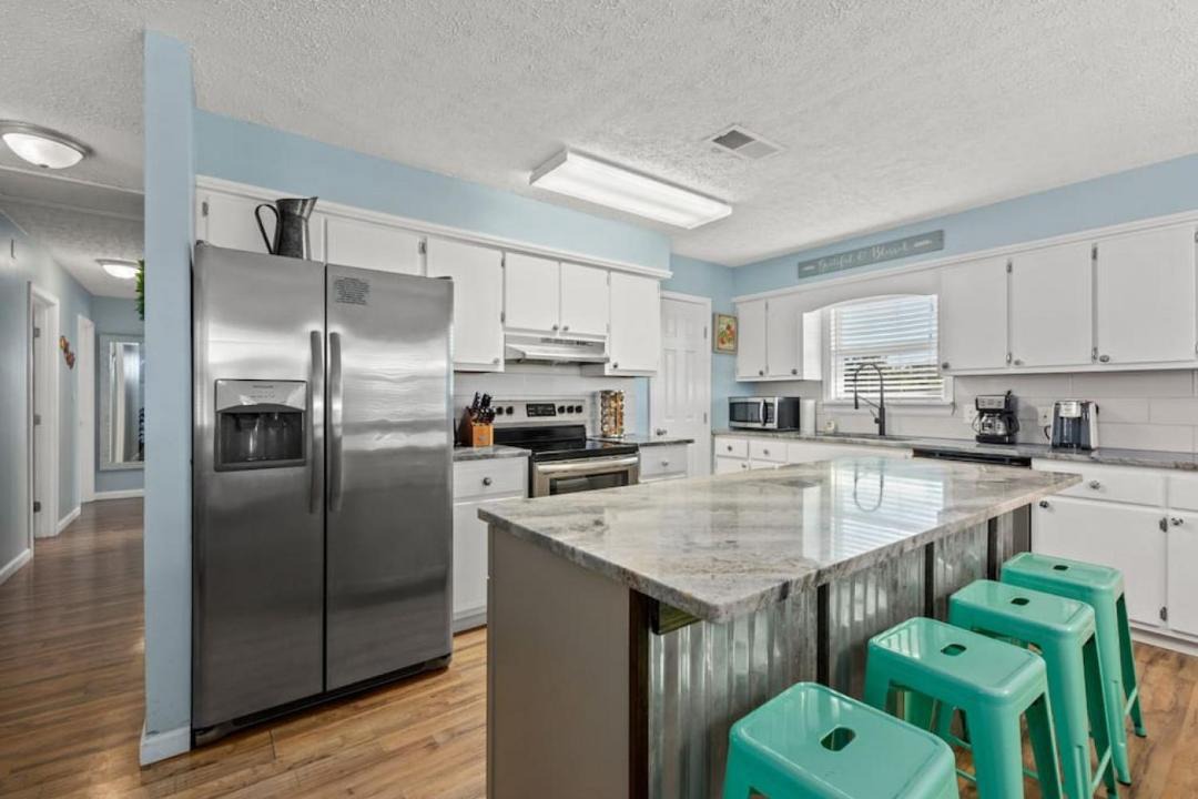 Photo of Kitchen in El Centro Beach