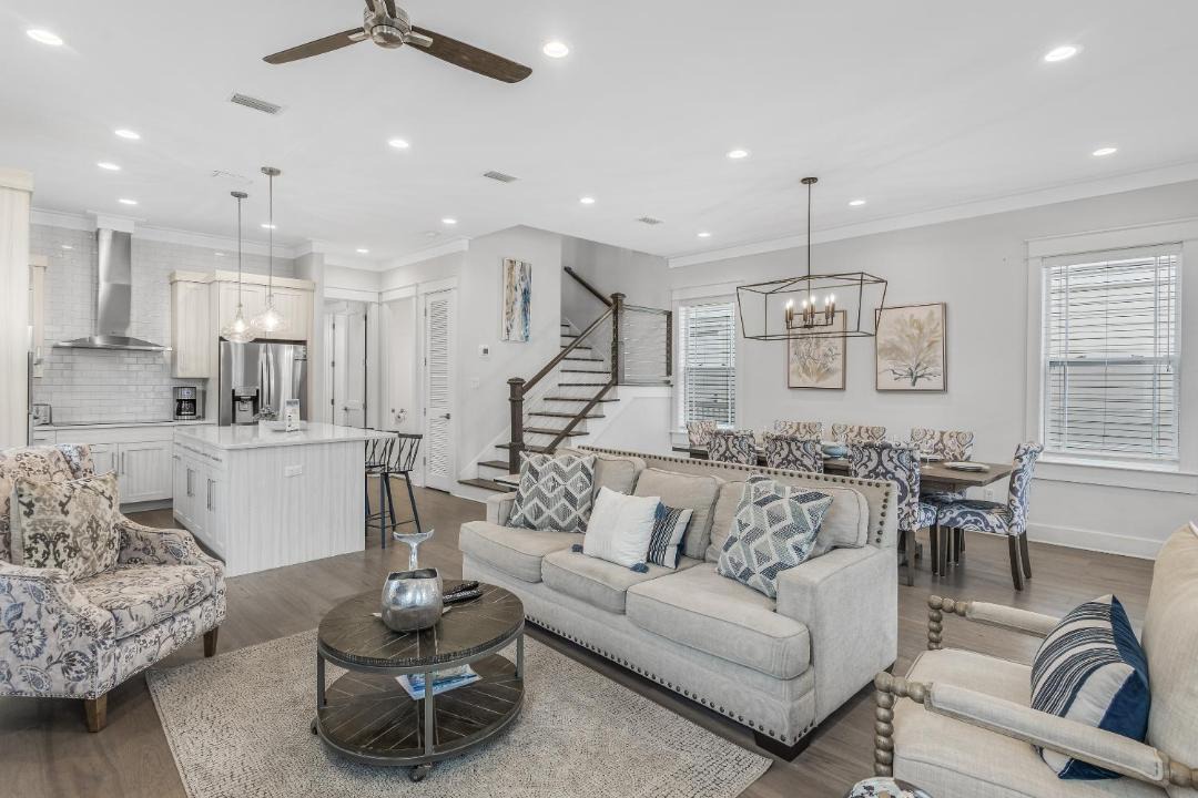 Photo of Livingroom in Treetop