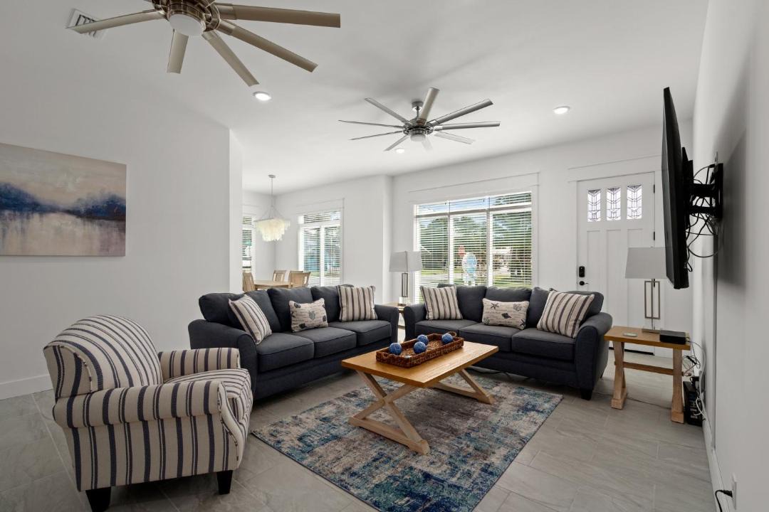 Photo of Others in Laguna Beach Estates