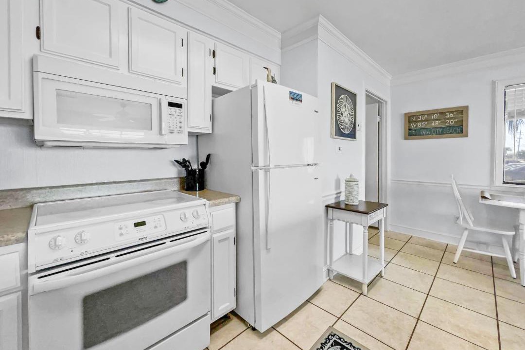 Photo of Kitchen in Laguna Beach