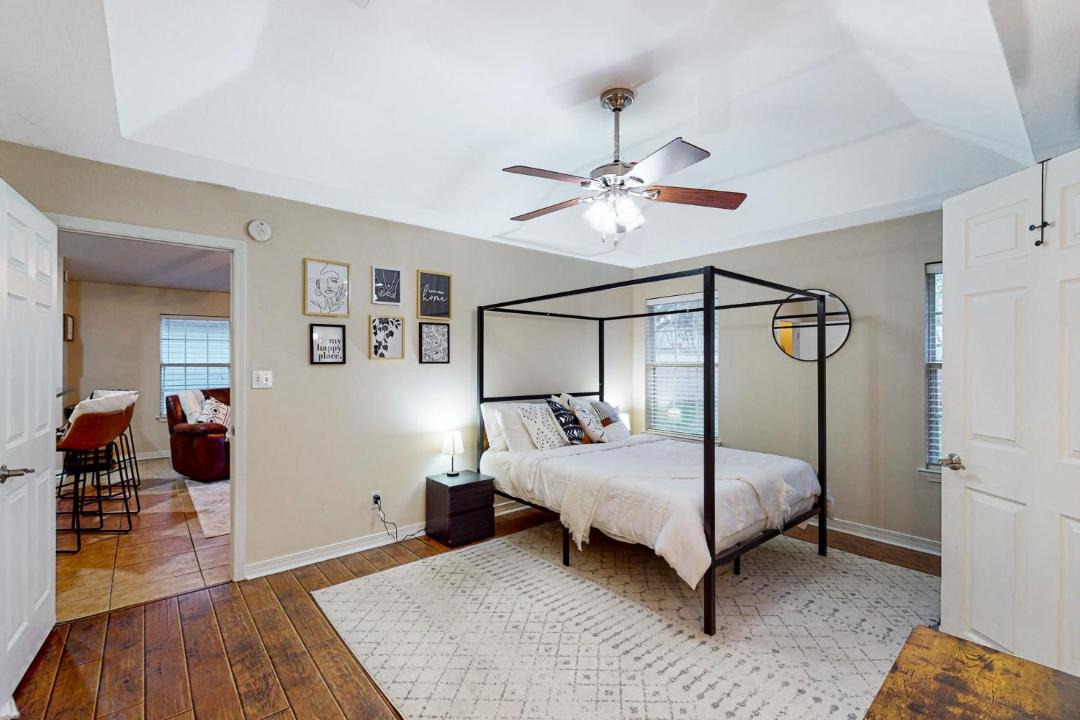 Photo of Bedroom in Pensacola