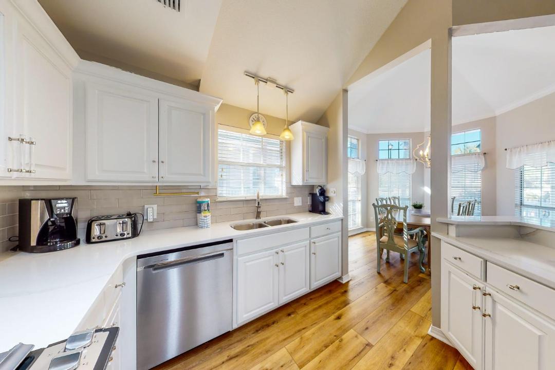 Photo of Kitchen in Clipper Cove