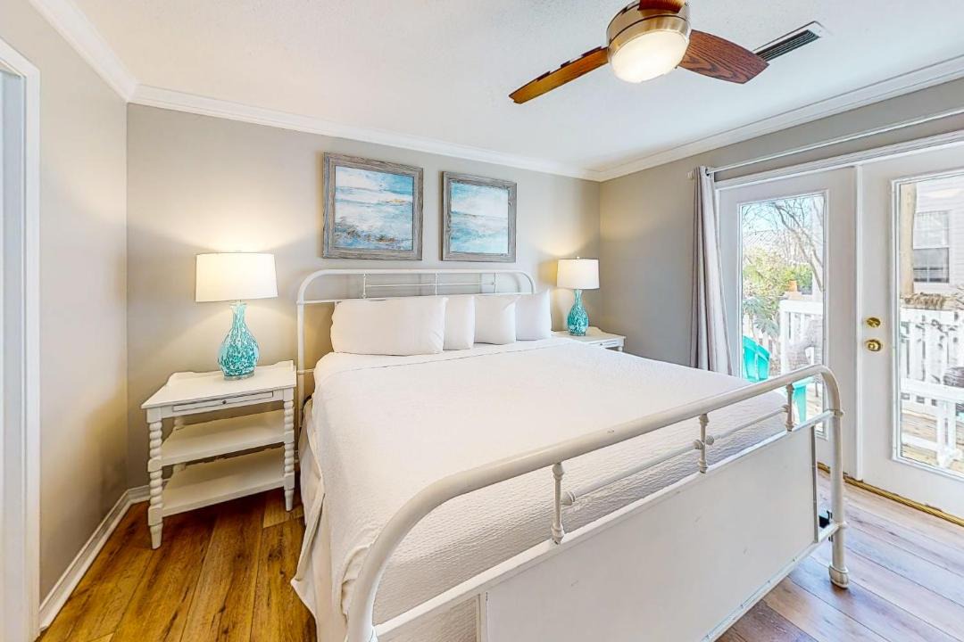 Photo of Bedroom in Clipper Cove