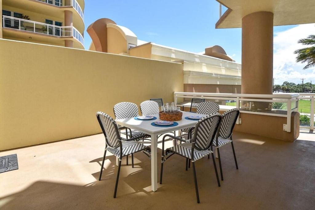 Photo of Patio Balcony in Daytona Beach