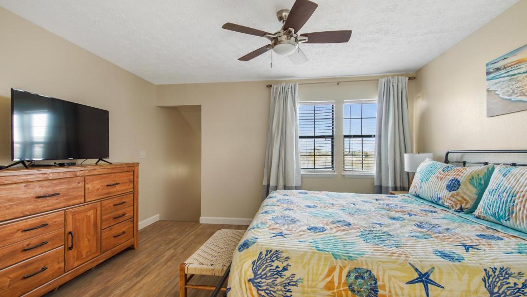 Photo of Bedroom in El Centro Beach