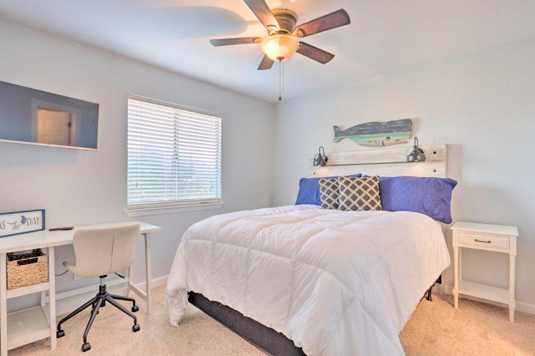 Photo of Bedroom in Holiday Isle