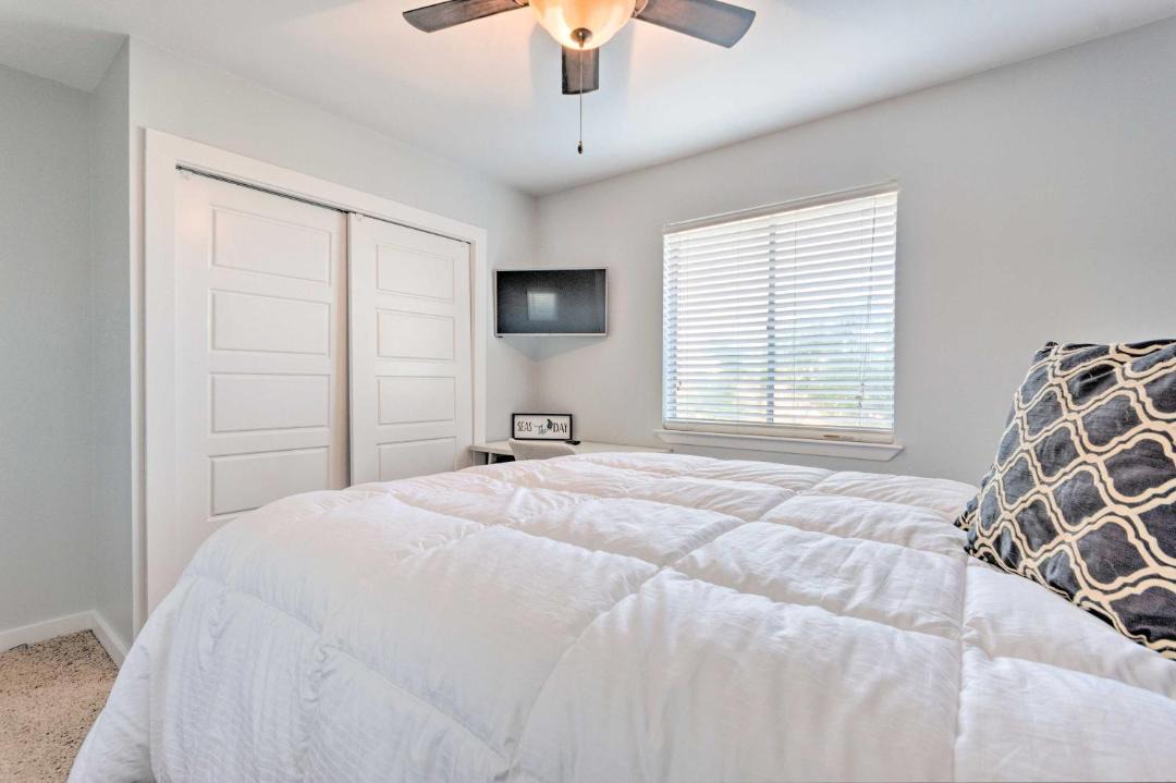 Photo of Bedroom in Holiday Isle