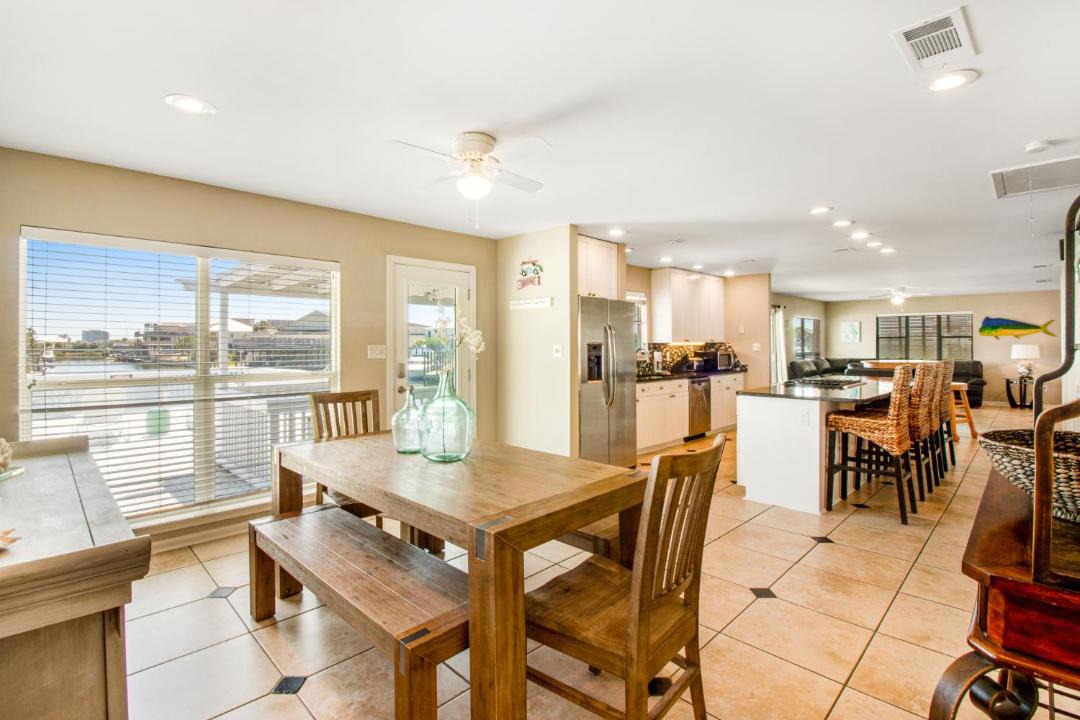 Photo of Kitchen in Holiday Isle