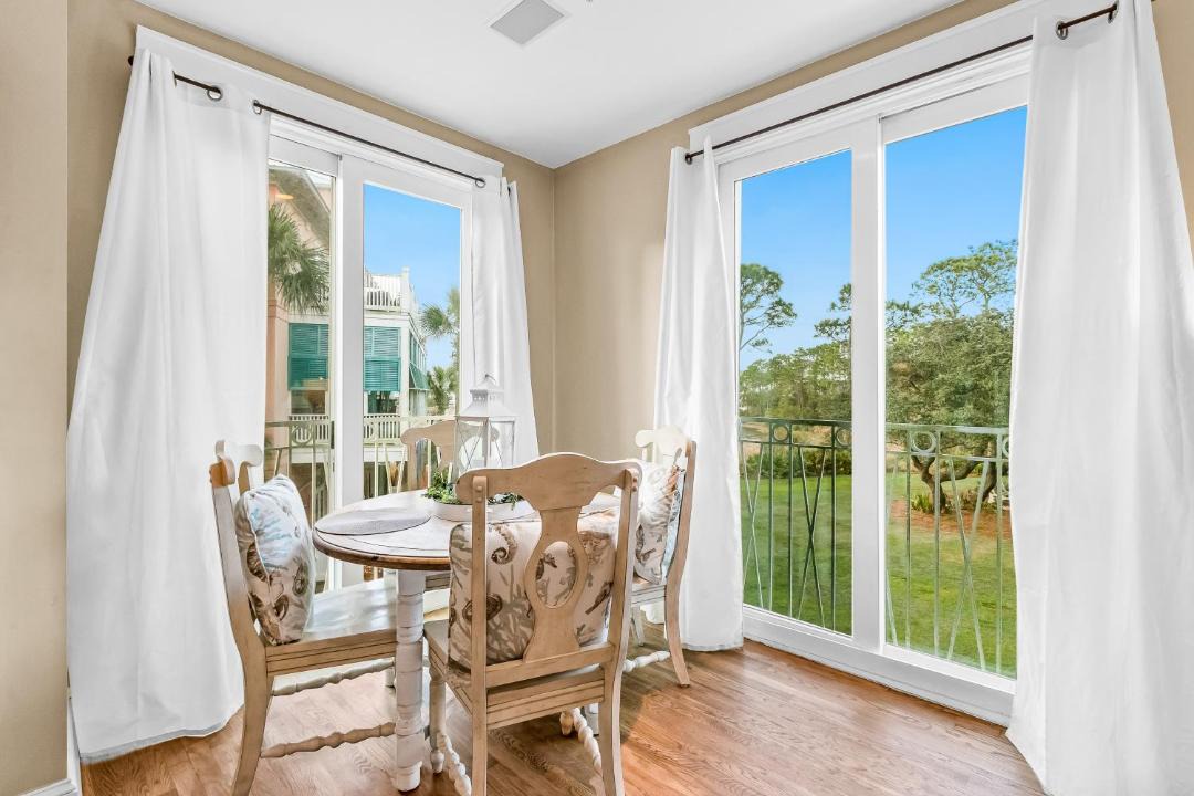 Photo of Patio Balcony in Sunnyside