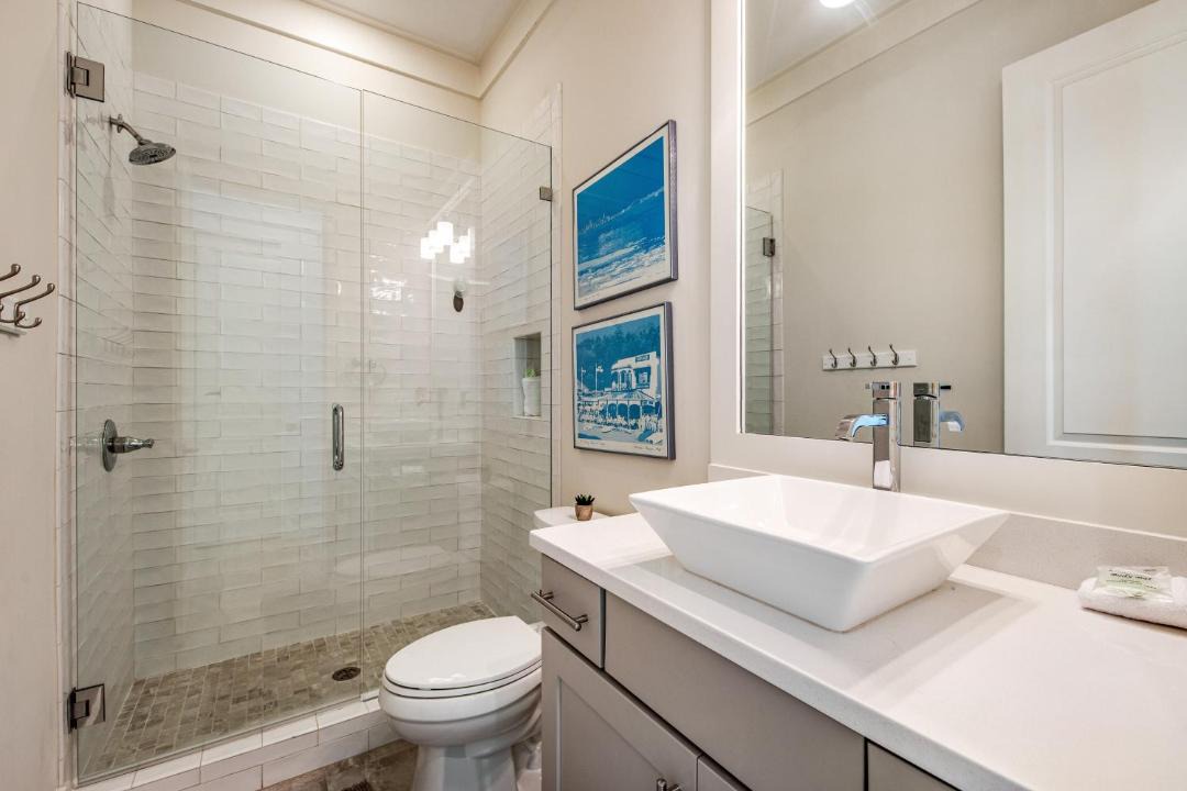 Photo of Bathroom in Lakeside at Blue Mountain Beach