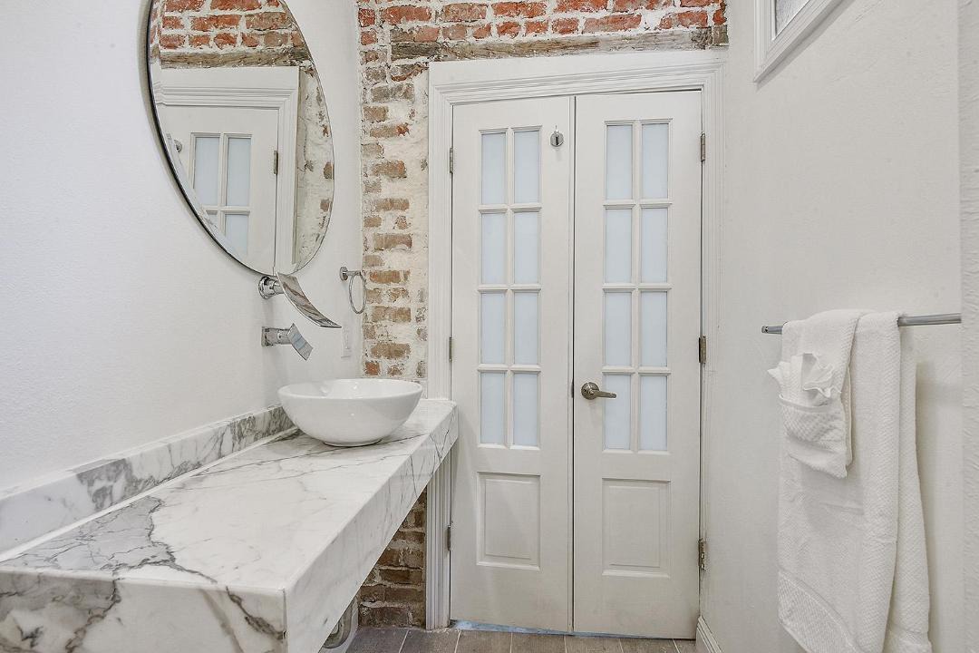 Photo of Bathroom in Treme