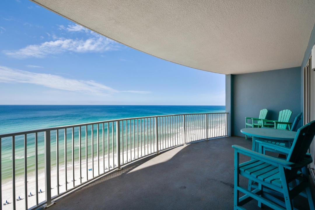 Photo of Patio Balcony in Bahama Beach