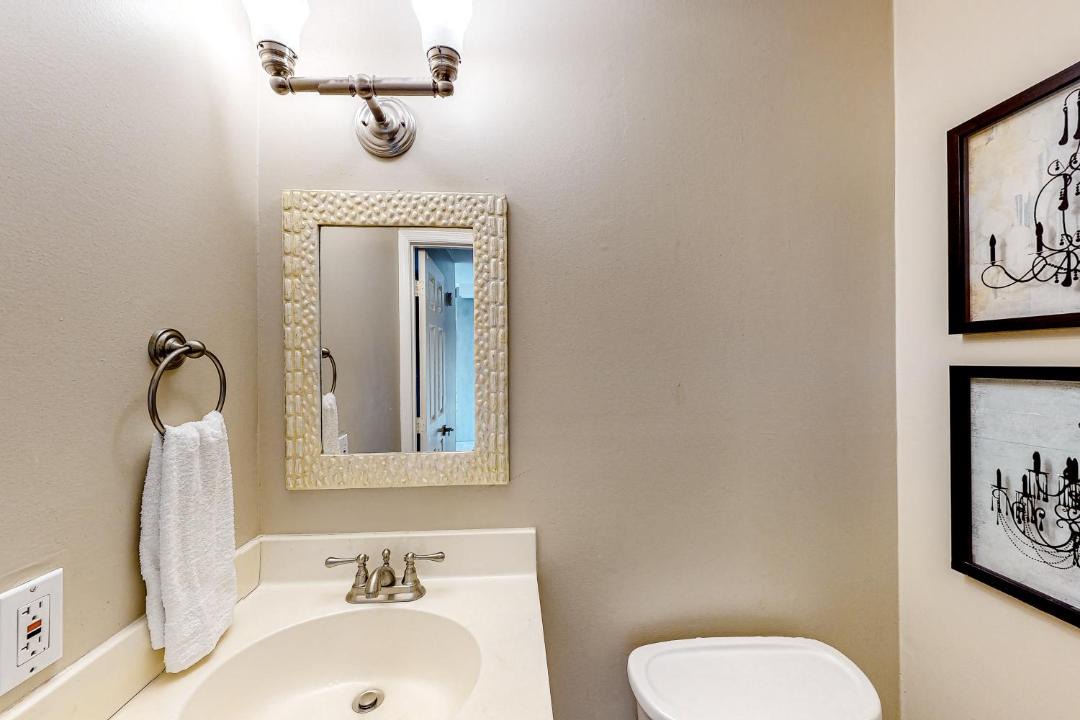 Photo of Bathroom in Holiday Isle
