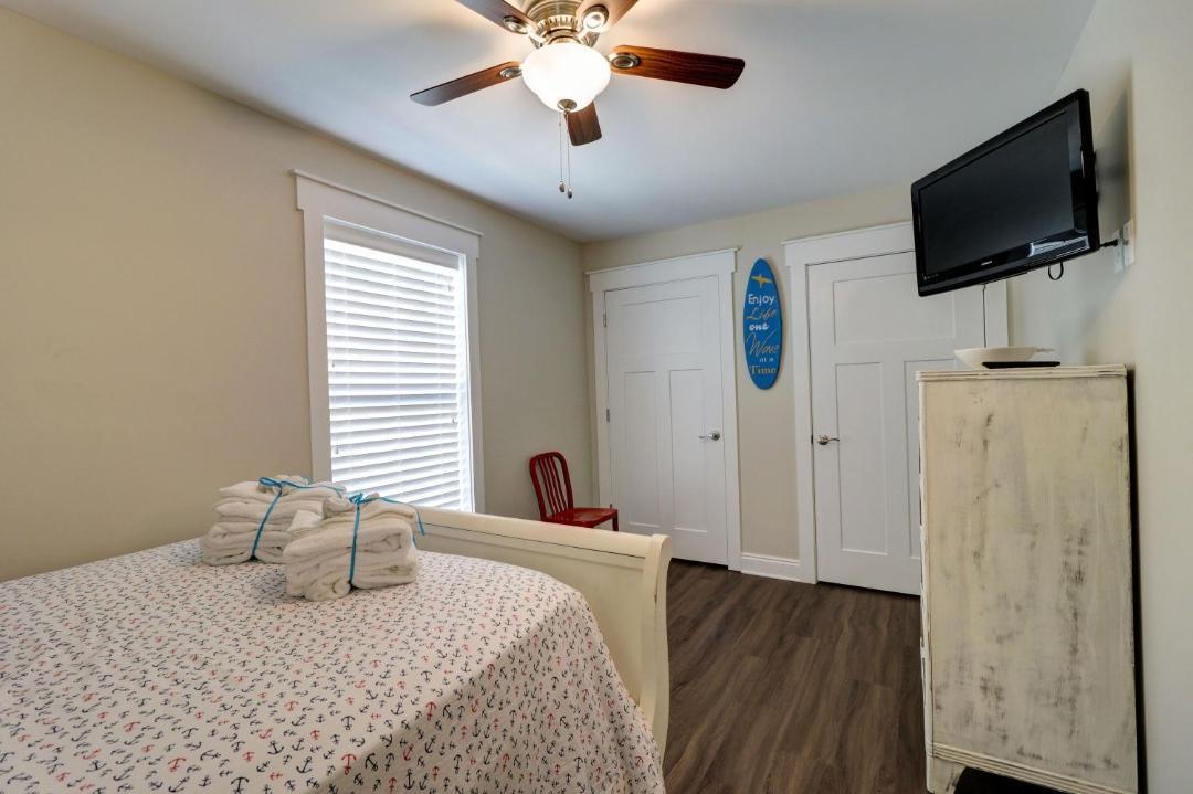 Photo of Bedroom in Holiday Beach