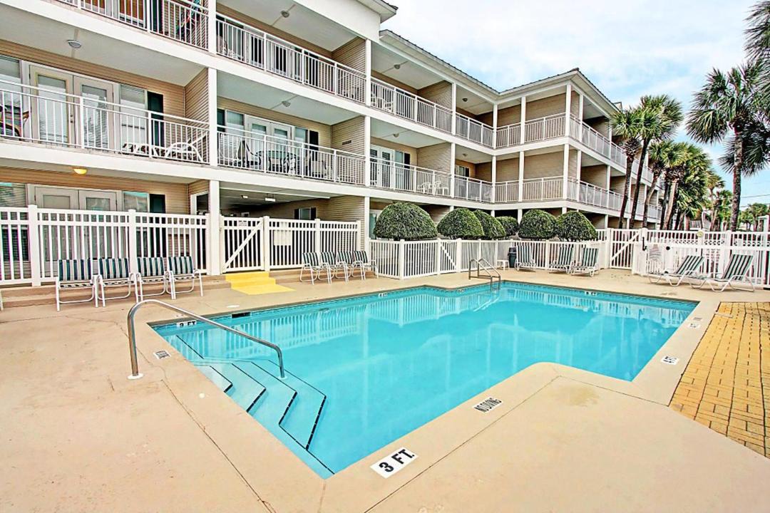 Photo of Patio Balcony in Crystal Beach