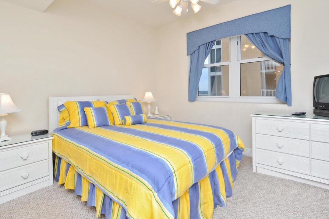 Photo of Bedroom in Miramar Beach