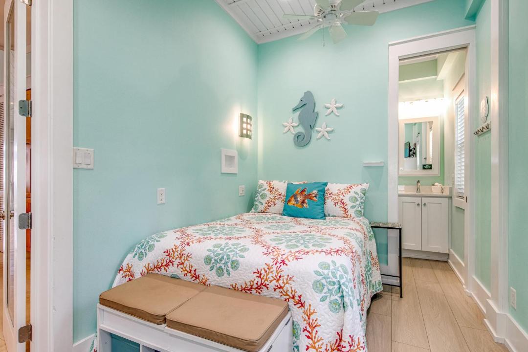 Photo of Bedroom in Holiday Isle