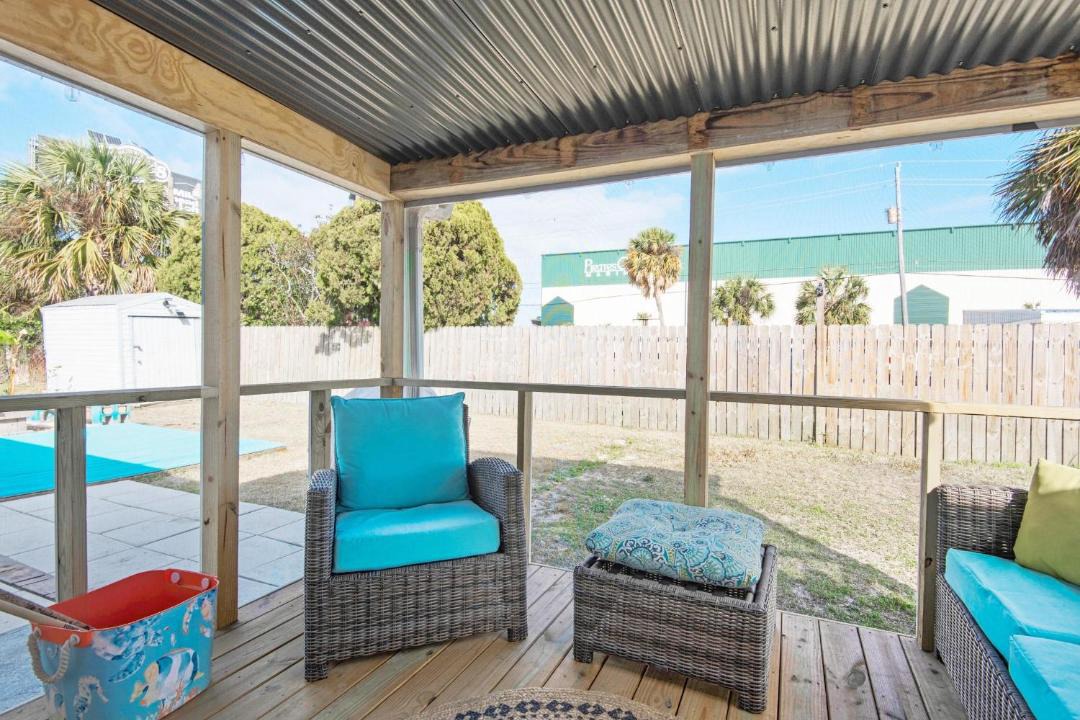 Photo of Patio Balcony in Lower Grand Lagoon