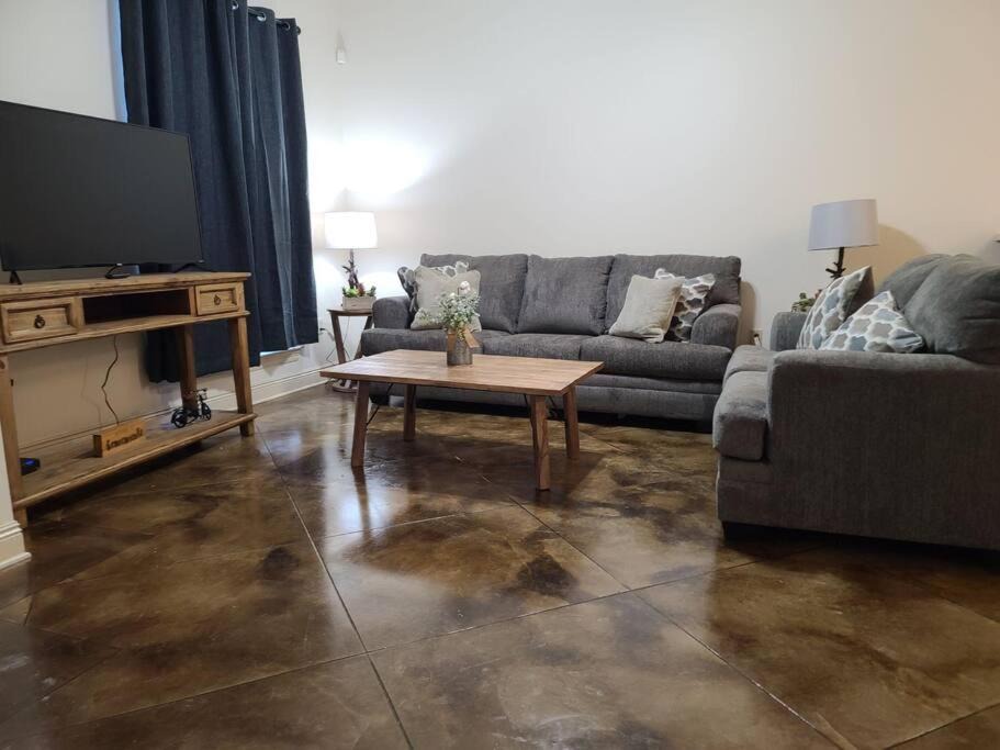 Photo of Livingroom in Pine Grove