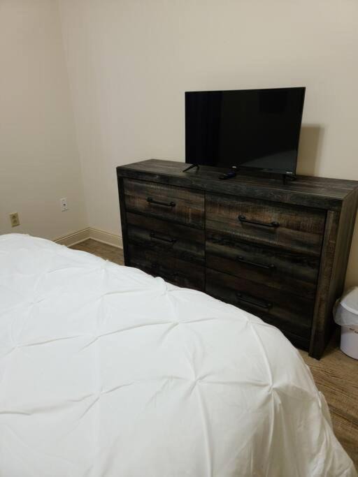 Photo of Bedroom in Pine Grove