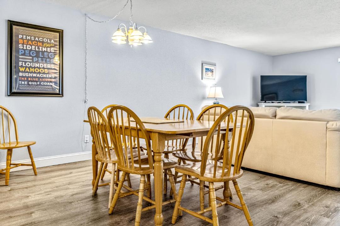 Photo of Livingroom in Pensacola Beach