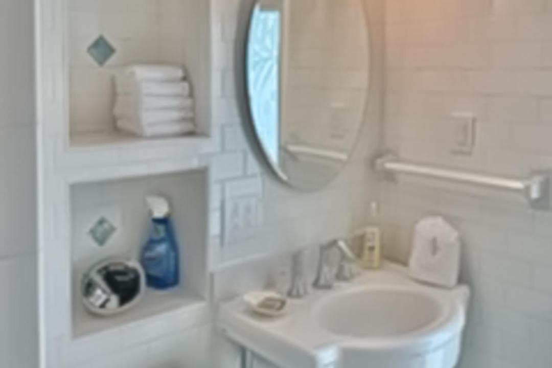 Photo of Bathroom in Kiska Beach