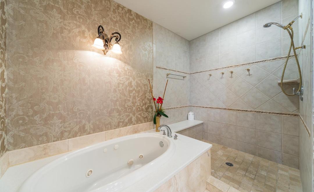 Photo of Bathroom in Silver Sands Beach