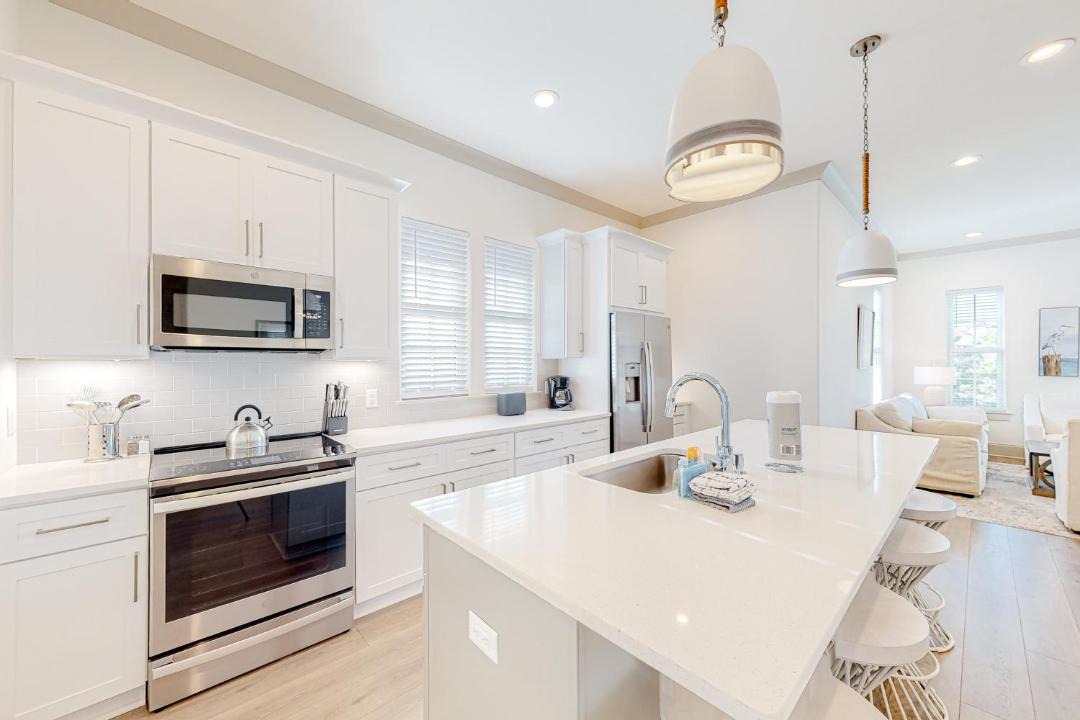 Photo of Kitchen in Dune Allen Beach