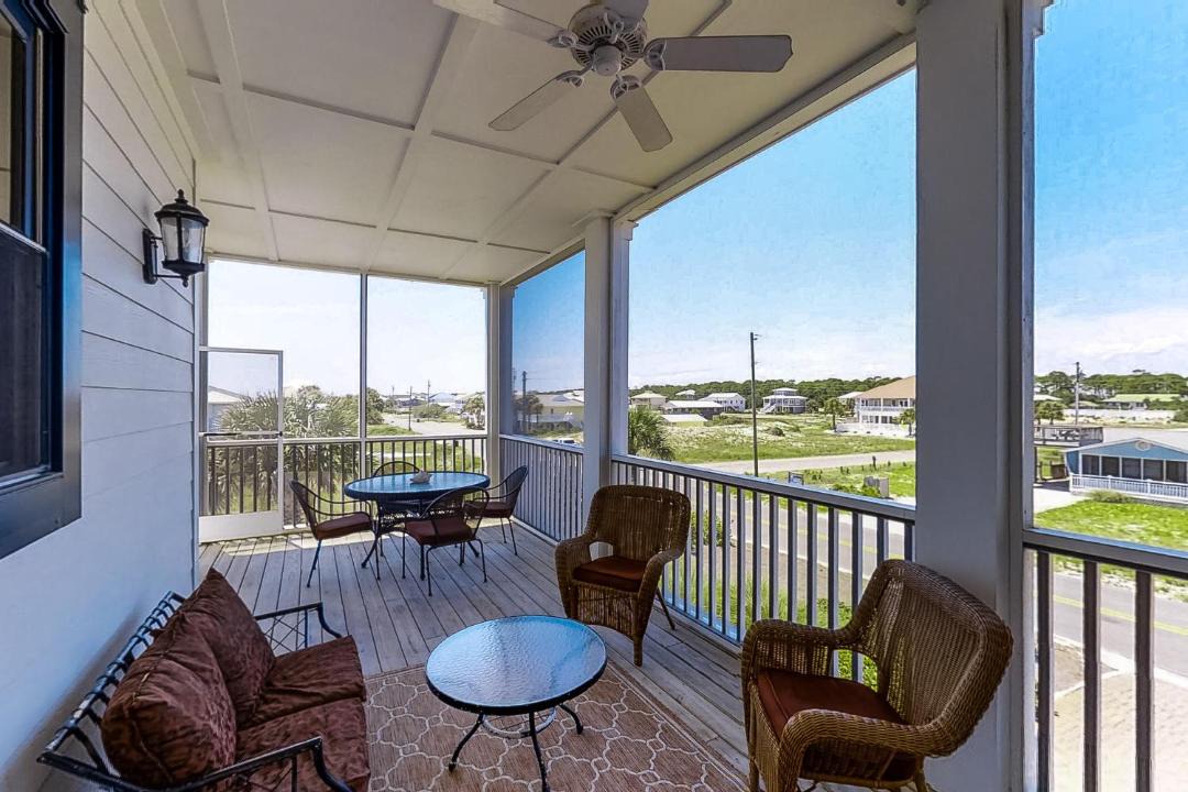Photo of Patio Balcony in East End