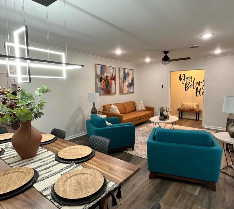 Photo of Livingroom in Grambling