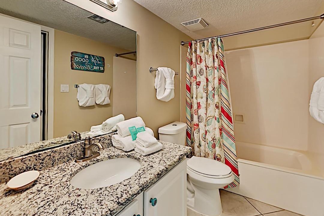 Photo of Livingroom in Fort Walton Beach