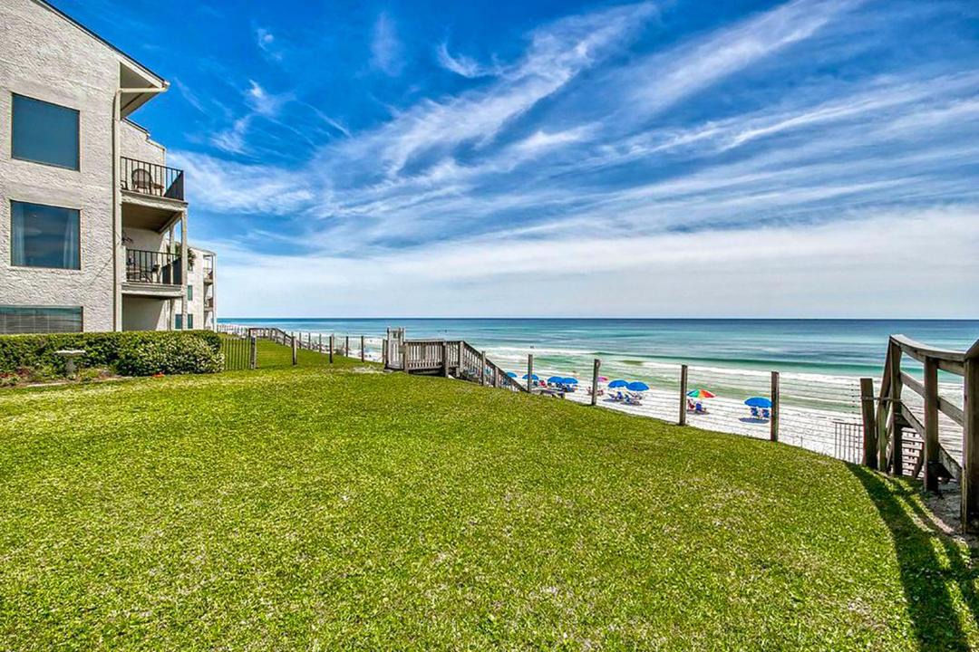 Photo of Patio Balcony in Santa Rosa Beach