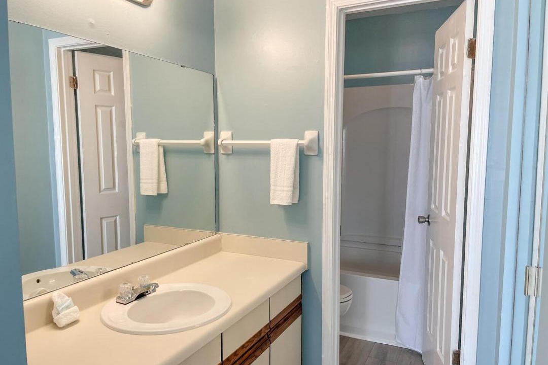 Photo of Bathroom in Dauphin Island