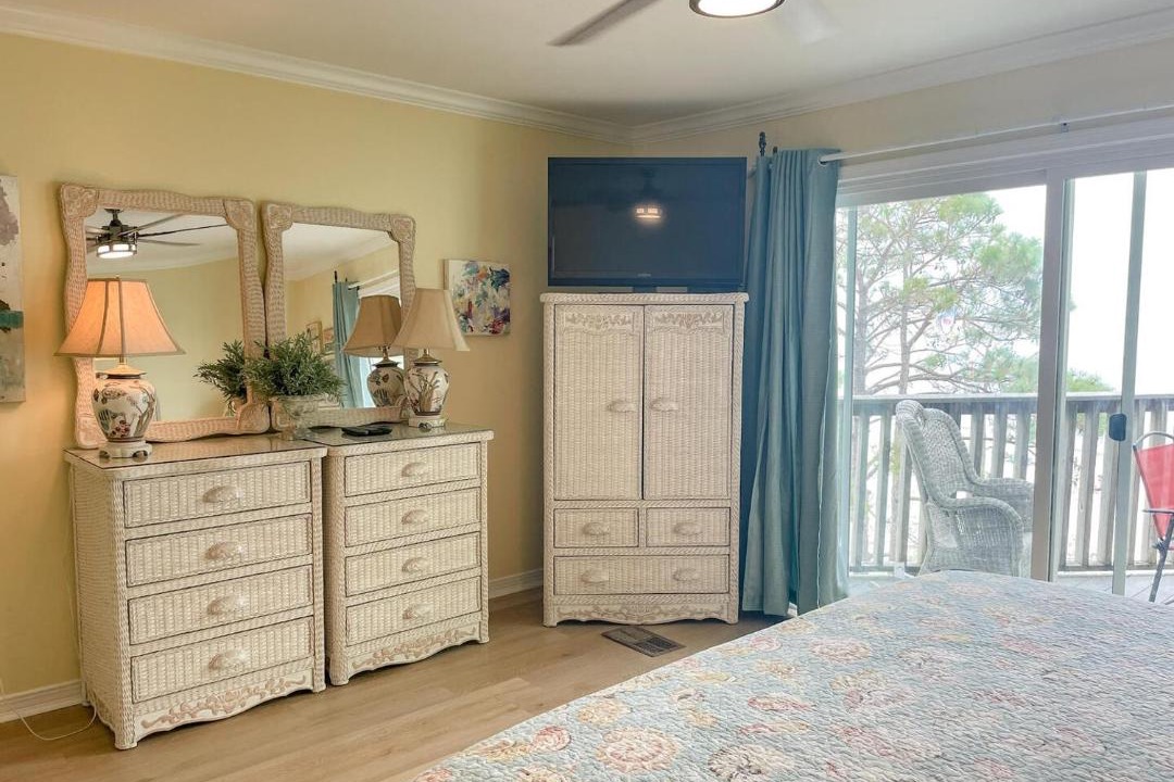 Photo of Bedroom in Dauphin Island
