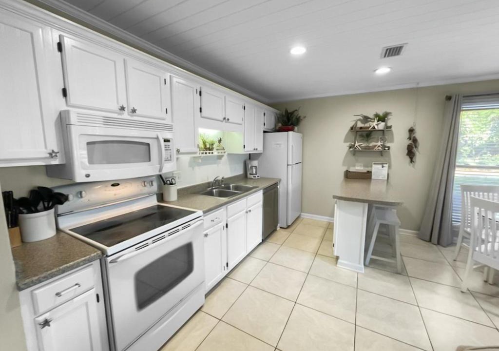 Photo of Kitchen in Inlet Beach