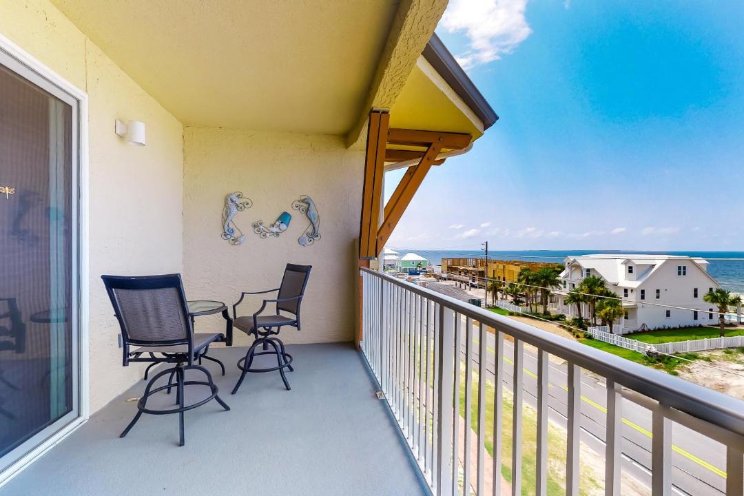 Photo of Patio Balcony in Mexico Beach