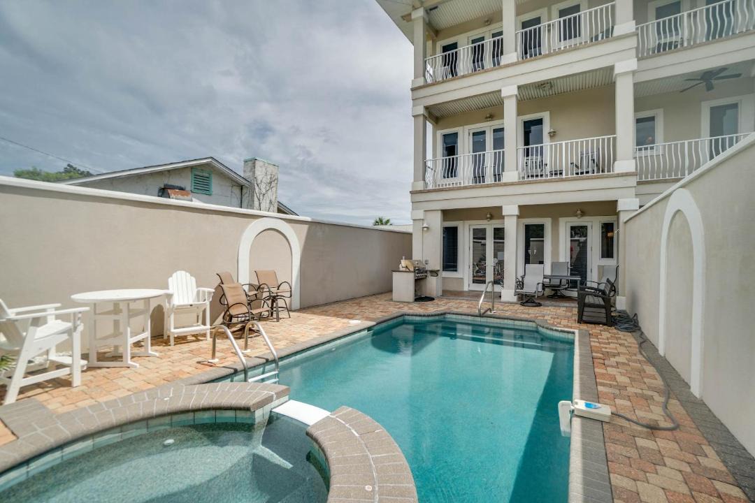 Photo of Patio Balcony in Laguna Beach