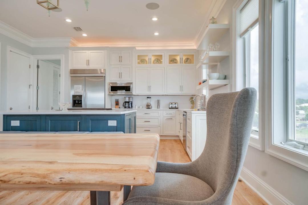 Photo of Kitchen in Laguna Beach