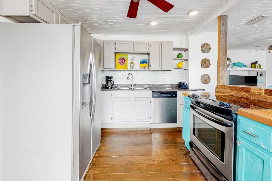 Photo of Kitchen in Laguna Beach