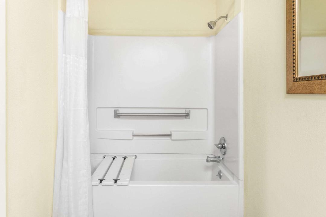 Photo of Bathroom in Brookhaven
